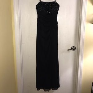 Black prom dress